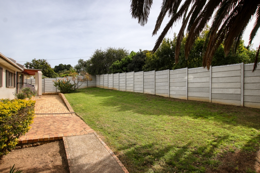 4 Bedroom Property for Sale in Heldervue Western Cape